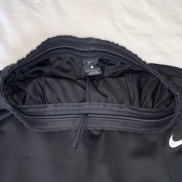 Nike Athletic Sweatshorts - Picture 4 of 4